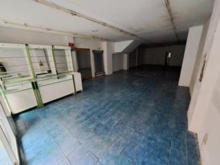 Local Comercial en De salvador minguijn 56