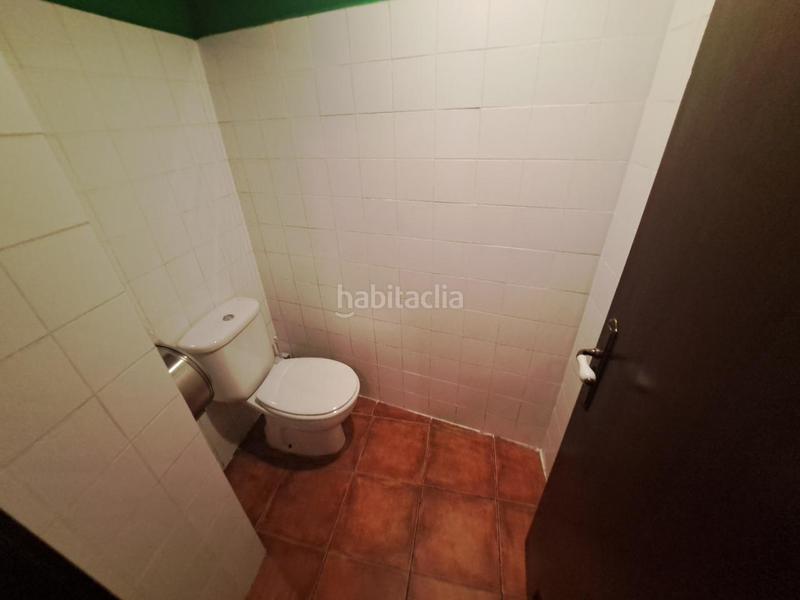 Foto 1d450473-17c2-4828-921b-f9a5ca4297e2. Rent business premise in batalla de pavía 11 in Las Fuentes Zaragoza