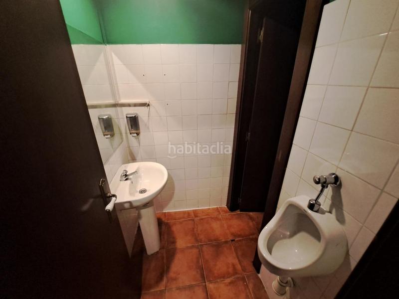 Foto aa6858ba-c69f-46e9-afd0-36afab70e5d6. Rent business premise in batalla de pavía 11 in Las Fuentes Zaragoza