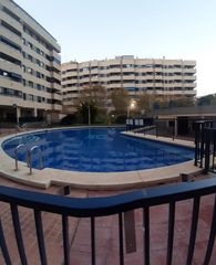Miete Etagenwohnung in Camí Reial. Area administraciones inmobiliarias alquila  ¡espectacular piso
