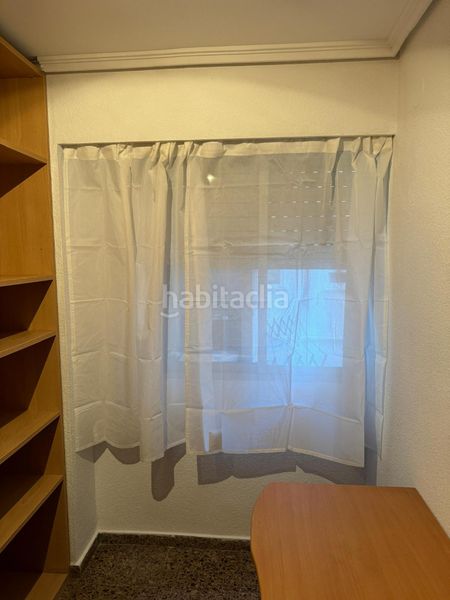 Foto 95b9d9b7-7ffe-4fe5-b653-ff0c657484a7. Lloguer pis amb aparcament piscina a Marxalenes Valencia