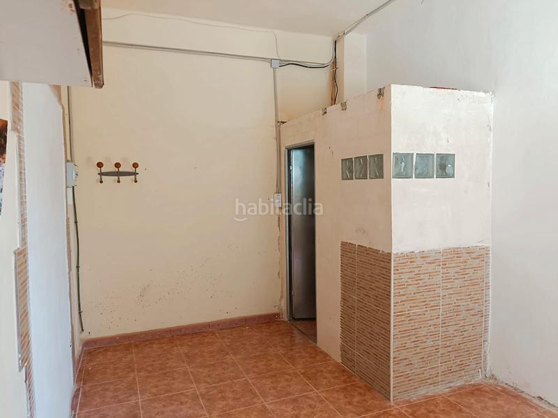 Foto 98dfa25c-f84f-4636-8ee4-48984421d784. Local comercial a El Perellonet Valencia