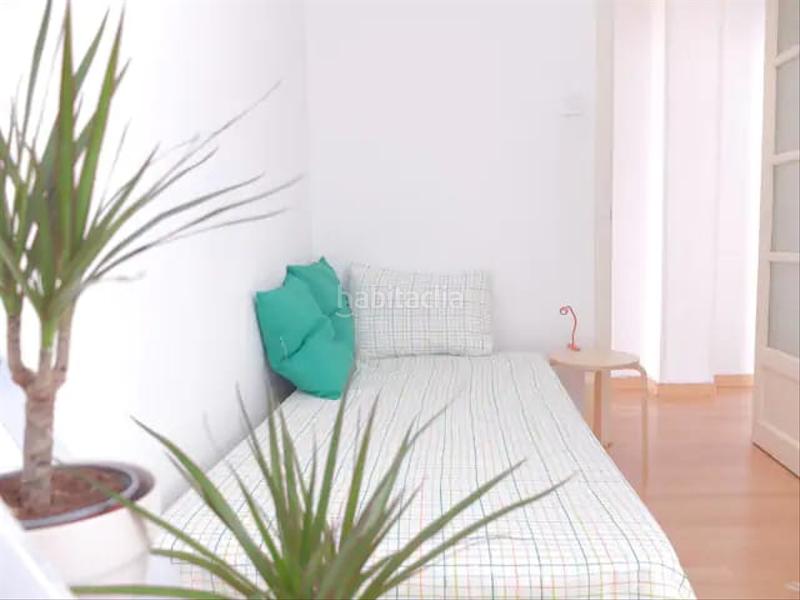 Foto 65905f00-af07-4da9-b339-8d66611d409e. Alquiler piso area servicios inmobiliarios alquila:piso en alquiler en san juan de la cruz 10, valència en Valencia