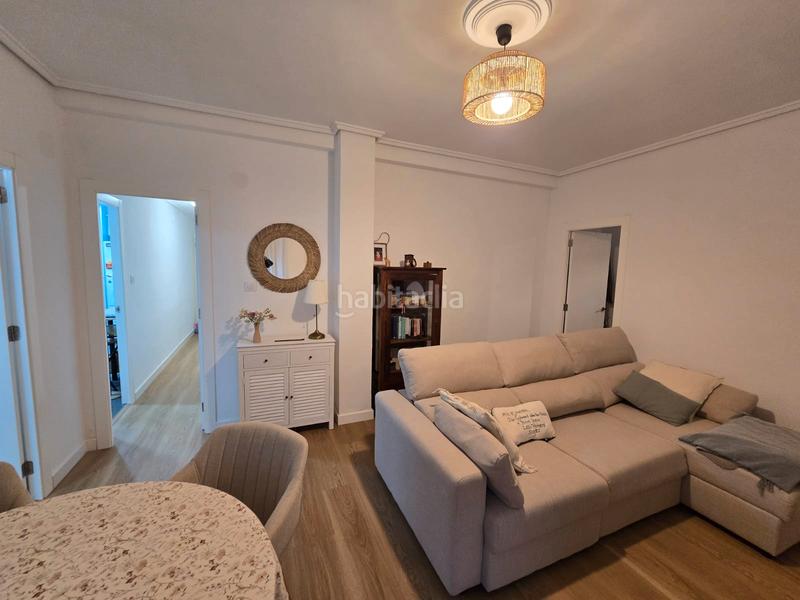Foto 4a8bc8a5-26e5-472f-b001-03a4a0f18ae3. Piso vendo piso reformado precioso moderno en Aldaia