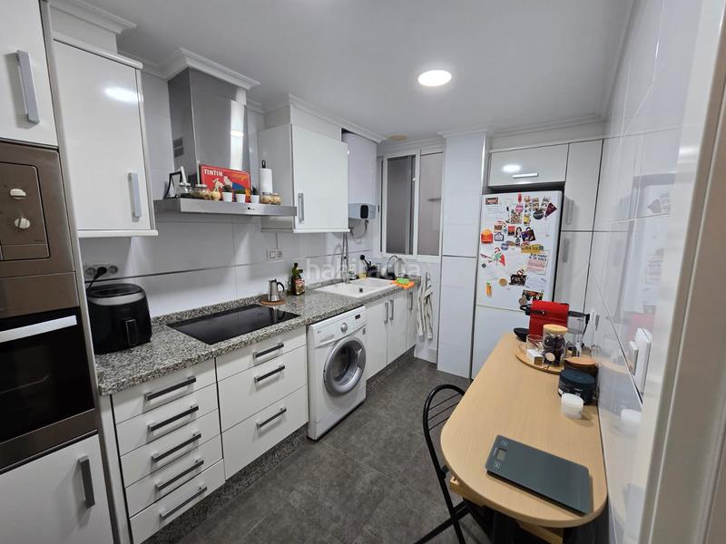 Foto fa8c2a72-739e-46f7-9b88-bd50c87f2404. Piso vendo piso reformado precioso moderno en Aldaia