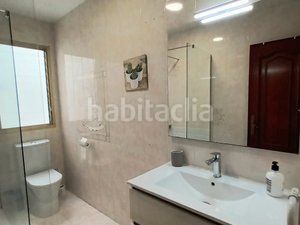 Foto 3b1eabe8-12e5-4bad-a506-f18f2549d510. Lloguer pis a Russafa Valencia