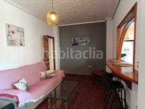 Foto baf32944-a154-4335-85a1-73426d6c8012. Lloguer pis a Russafa Valencia