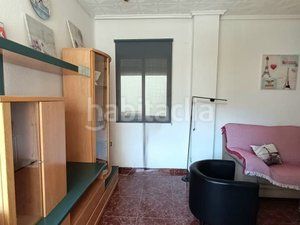 Foto e75809f0-00b7-4d16-a485-f02e1b9f4fb1. Lloguer pis a Russafa Valencia