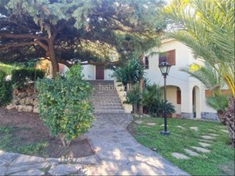 Foto 725ed867-3d50-4ec7-85f2-b0c487de3668. Chalet area servicios inmobiliarios vende:chalet independiente en Chiva