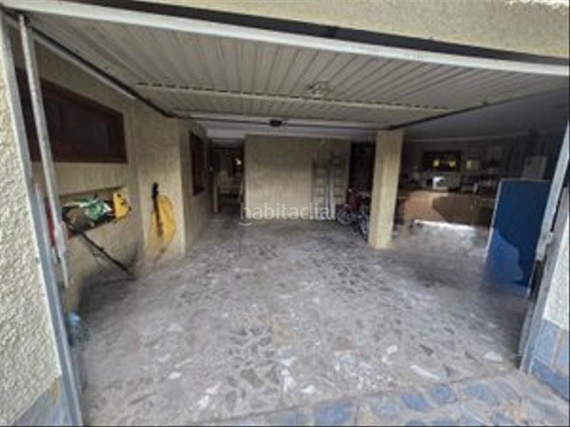 Foto c0e1304f-f903-495f-807b-03b93bea9a14. Chalet area servicios inmobiliarios vende:chalet independiente en Chiva