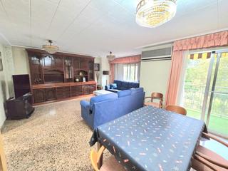 Etagenwohnung in Mont Olivet