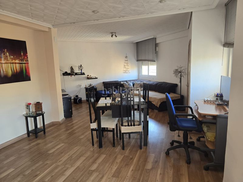 Foto 35ced690-05f6-4d4f-950e-117040fa7711. Piso en La Creu Coberta Valencia