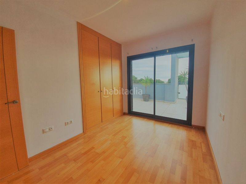 Foto 225fcf86-4a21-4f67-a9e1-9a285362f620. Lloguer àtic amb calefacció piscina a Casas Verdes Paterna