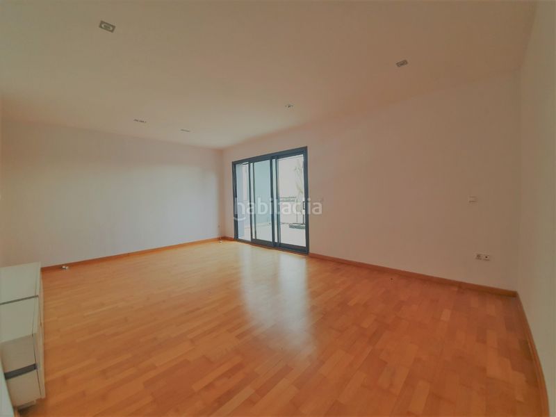 Foto af51139b-0a30-4be3-9123-c7528c5e7173. Lloguer àtic amb calefacció piscina a Casas Verdes Paterna