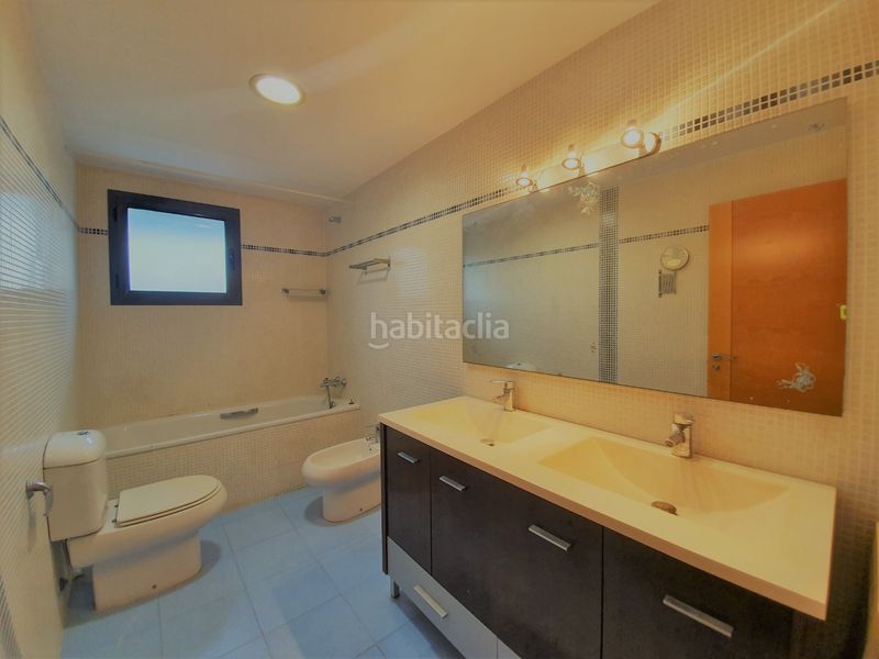 Foto c2ab0e81-6224-445b-baaf-f3438e33cf85. Lloguer àtic amb calefacció piscina a Casas Verdes Paterna