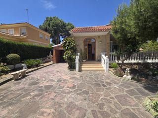 Xalet a Montealegre