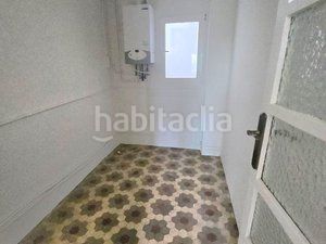 Foto d69c973f-6d5e-456d-944f-0a94a340453f. Lloguer pis amb aparcament a El Botànic Valencia