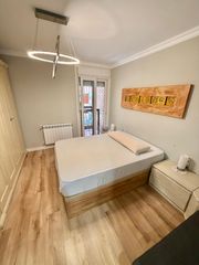Alquiler Piso en Barrio de Campanar. Area servicios inmobiliarios alquila: