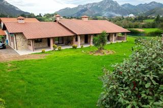 Chalet à Cangas de Onís. Apartementos rurales