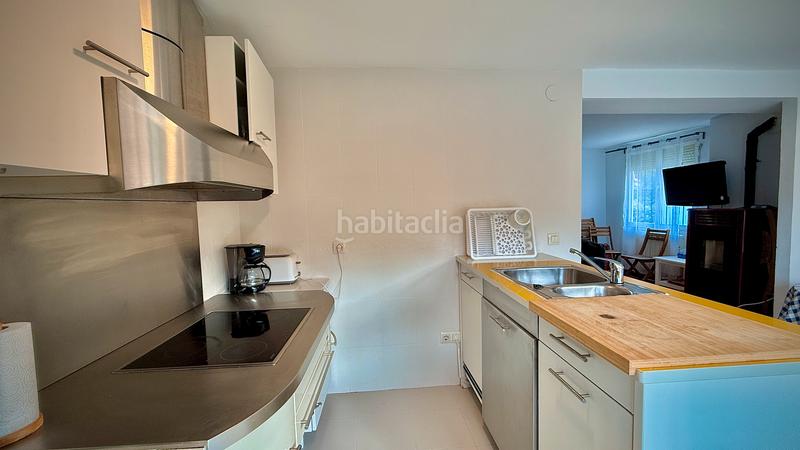 Foto 71ec38a4-d697-4aa2-92cf-e5f5d1b6b292. Reihenhaus in la lugar portiella 12 in Llanes pueblo Llanes