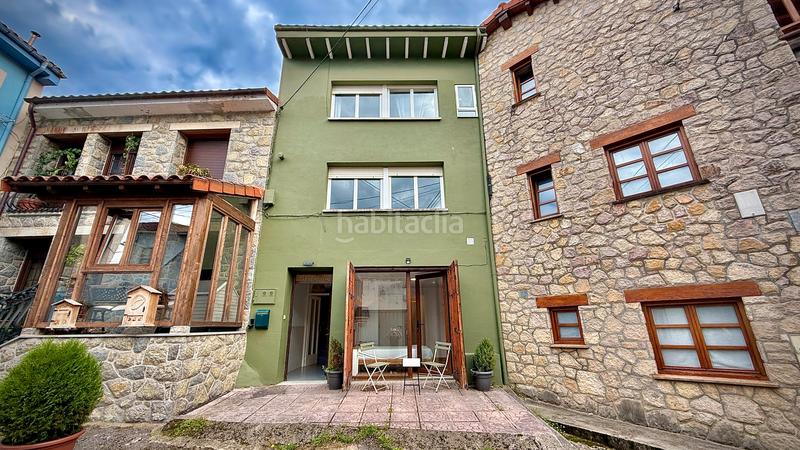 Foto 78fb4bbb-8a8a-4347-8ae1-81eda8217893. Reihenhaus in la lugar portiella 12 in Llanes pueblo Llanes