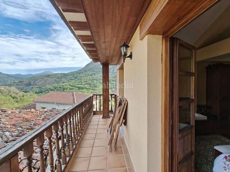 Foto 3d9938ad-f844-4fb5-b0c8-89dc688ff555. Casa amb xemeneia calefacció a Quirós