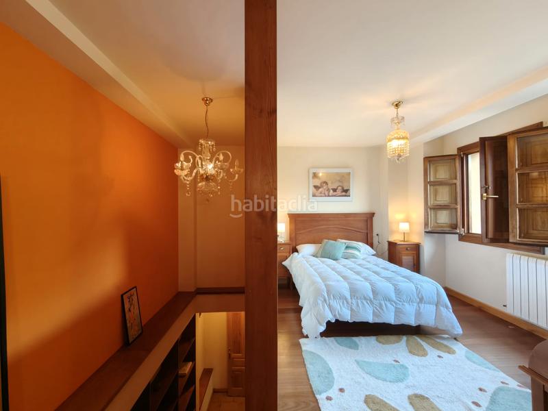 Foto 63878e21-6c72-41cf-9dfc-5e4007e0b0f1. Casa amb xemeneia calefacció a Quirós