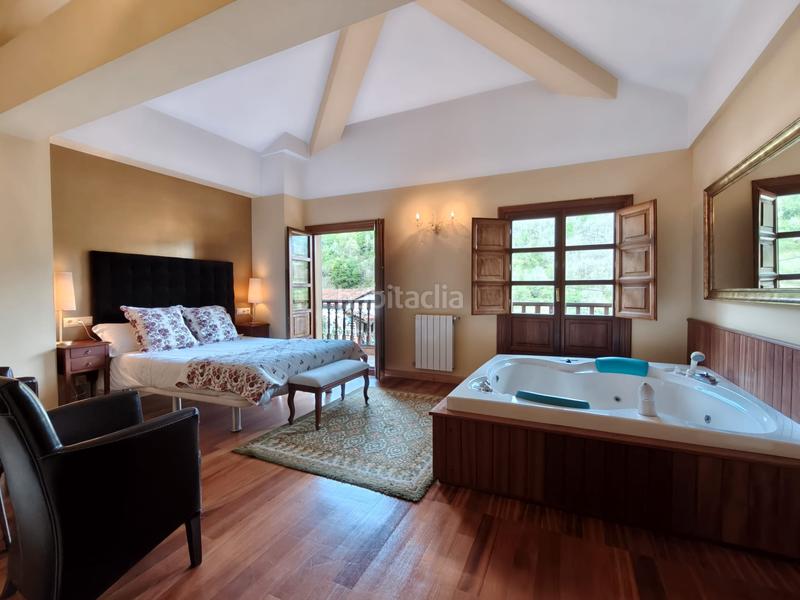 Foto 8e2f9c90-6f7a-4f27-a3f1-457088bd00be. Casa amb xemeneia calefacció a Quirós