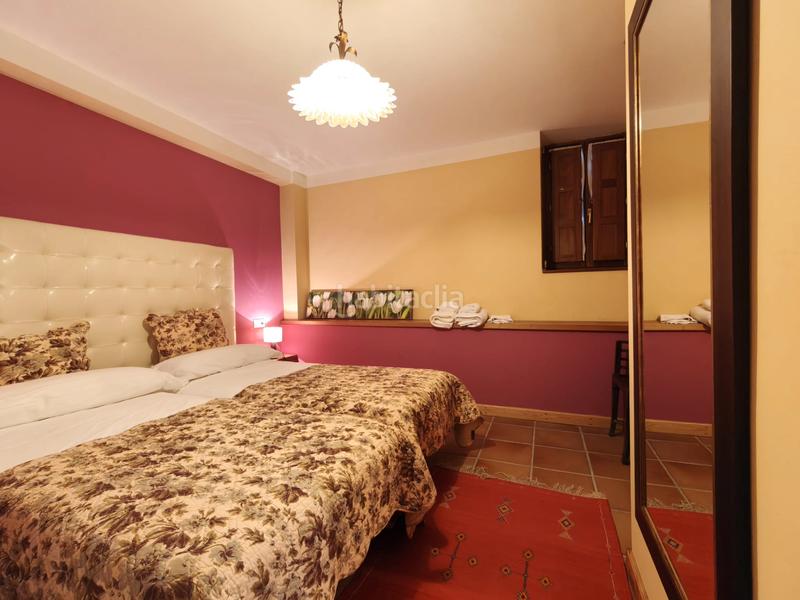 Foto 3364e0dd-acea-4851-83c6-760800308ffb. Casa amb xemeneia calefacció a Quirós