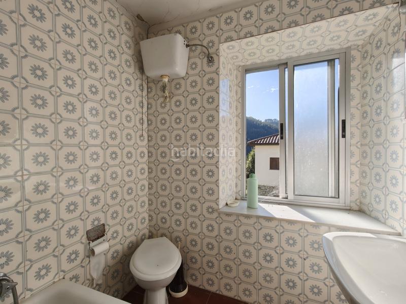 Foto a460b44a-f7ad-4c47-9b2e-fa5d7e068e35. Casa in Salas