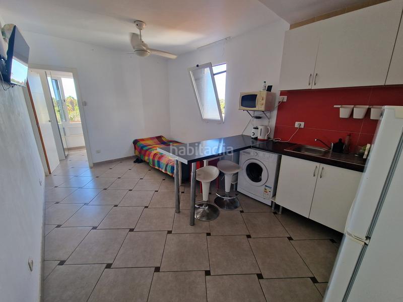Foto eba97cb6-0135-4326-ab3c-29675e67b62a. Apartament amb piscina a Costa del Silencio Arona