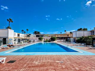 Apartment en Costa del Silencio. Apartamento con piscina comunitaria en costa del silencio
