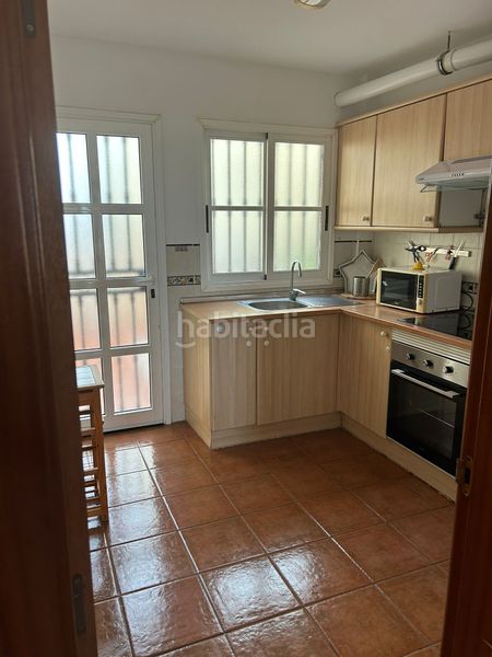 Foto 0139be67-d28f-4b3b-a285-7fcc73917c70. Casa adossada a calle la tosca 5 a Callao Salvaje - Playa Paraíso Adeje
