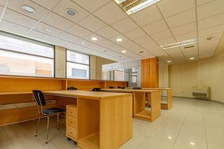 Local Comercial a Carrer dels fossos, , 17600, figueres, girona. Local en venta en figueres