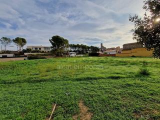 Finca rústica a Carrer pompeu fabra, , 17780, garriguella, girona. Gran parcela doble de 1604m2 para construir tu casa con piscina