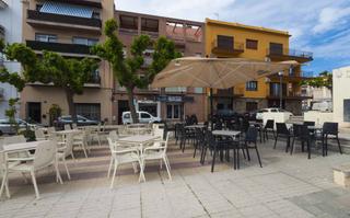 Business premise in Plaça de pep ventura, 10, 17480, roses, girona. Bar restaurante en roses