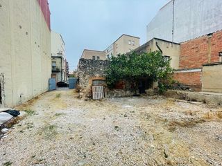 Landgut in Carrer de l'oliva, 35, 17600, figueres, girona. Terreno edificable en c oliva figueres