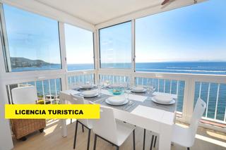 Piso en Roses. Bajada de precio! impresionante apartamento con vistas panormic