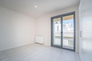 Dúplex en Carrer sant pau, 4, 17600, figueres, girona. Obra nueva. único dplex . a 15 metros de la rambla de figueres.