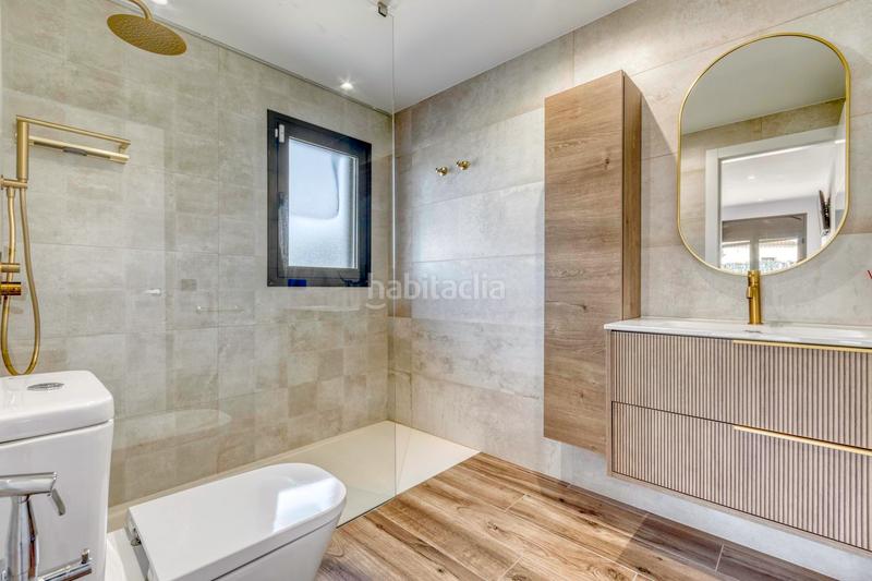 Foto 02305ab8-e371-41e5-8447-99a6347e910c. Chalet en canigó 1 casa unifamiliar en venta en Cistella