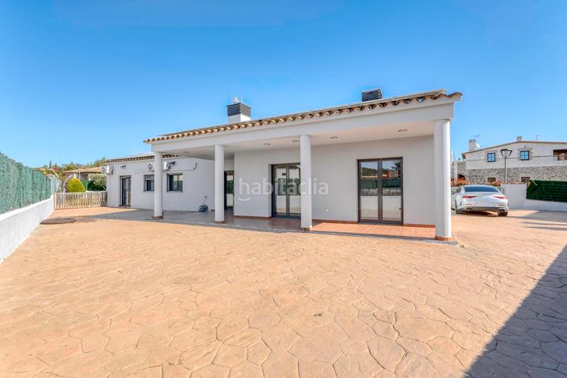 Foto 5460e569-fbaf-4aa8-9fc5-c7c33feee342. Chalet en canigó 1 casa unifamiliar en venta en Cistella