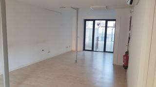Location Local commercial à Carrer bellaire 26. Oficina en alquiler en calle bellaire