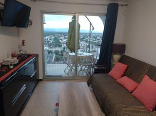 Pis a Carrer muga-delta, , 17487, empuriabrava, girona. Apartamento en primera linea de mar