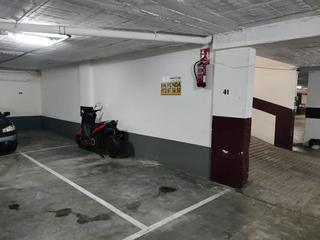 Aparcament cotxe a N/a. Dos plazas de aparcamiento en venta