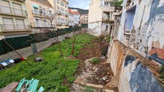 Finca rústica a Carrer mar, 1, 17497, portbou, girona. Solar urbano en el centro del municipio