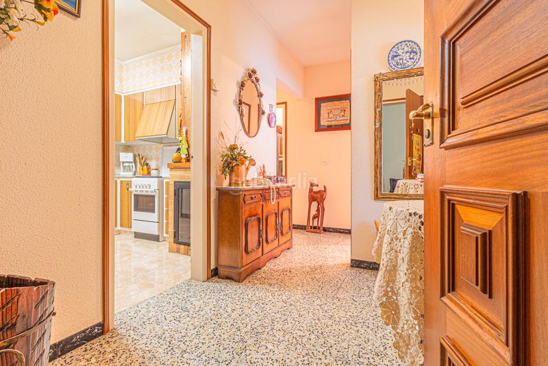 Foto 6c5b7944-d2fb-4e8d-b3f2-b27aa87b1a5b. Chalet in carrer extremadura in Vilafant