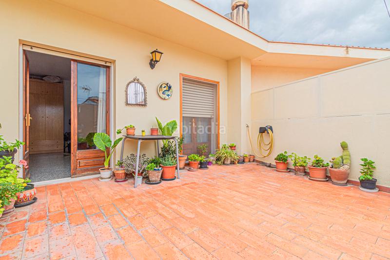 Foto 82ee634e-fdbe-4a9e-9f4d-b56e9e945920. Chalet in carrer extremadura in Vilafant