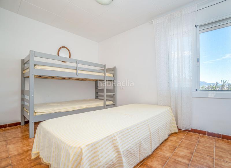 Foto d212b72b-445d-4470-b37a-781e7657171d. Chalet en carrer montseny casa 3 habitaciones con piscina en Empuriabrava