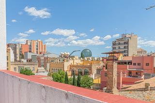 Pis a Carrer pep ventura, 18, 17600, figueres, girona. Edificio en figueres