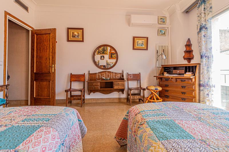 Foto a2878fc7-0e8a-47c3-8831-d8ac62f24bc1. Pis a carrer pep ventura a Centre Figueres